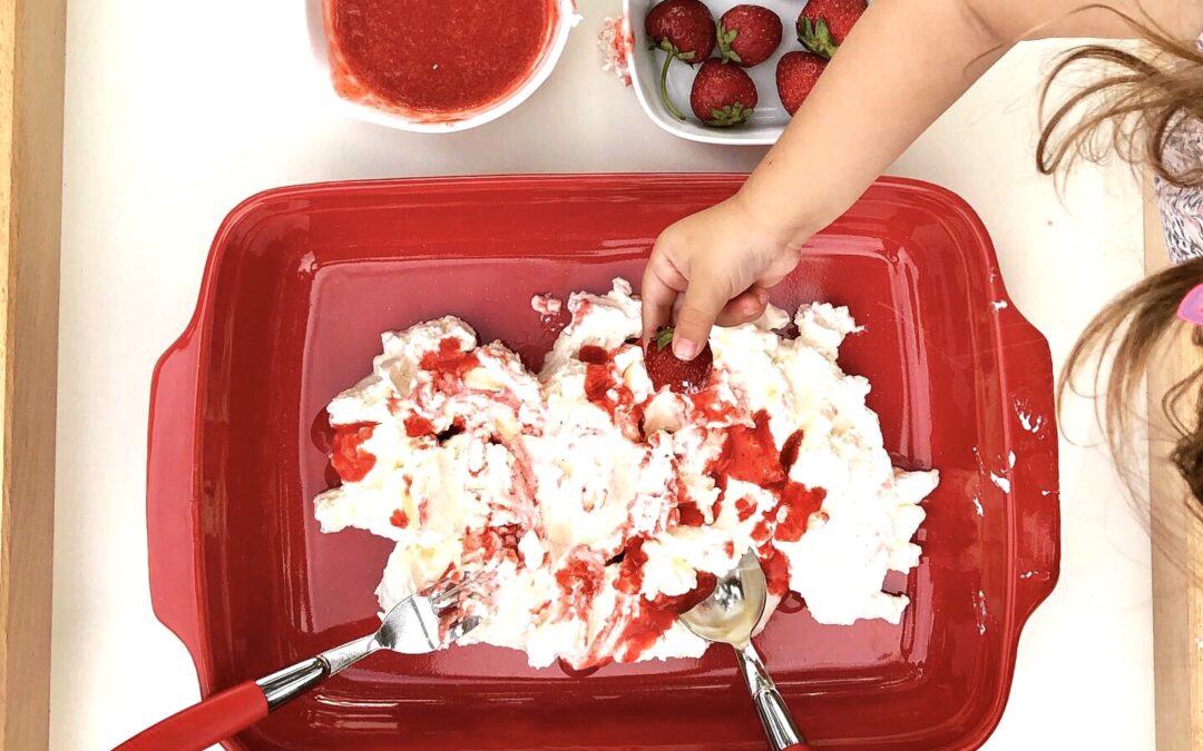 MERIENDA SENSORIAL: Fresas con nata